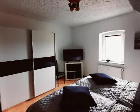 Am Vulkanpfad Ettringen (Rhineland-Palatinate)