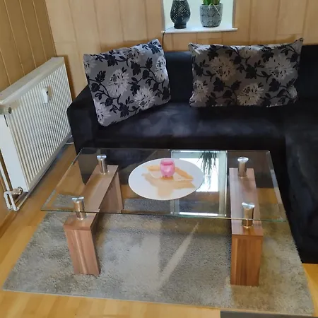 Am Vulkanpfad * Ettringen (Rhineland-Palatinate)