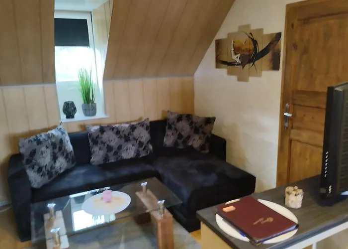 Am Vulkanpfad * Ettringen (Rhineland-Palatinate)